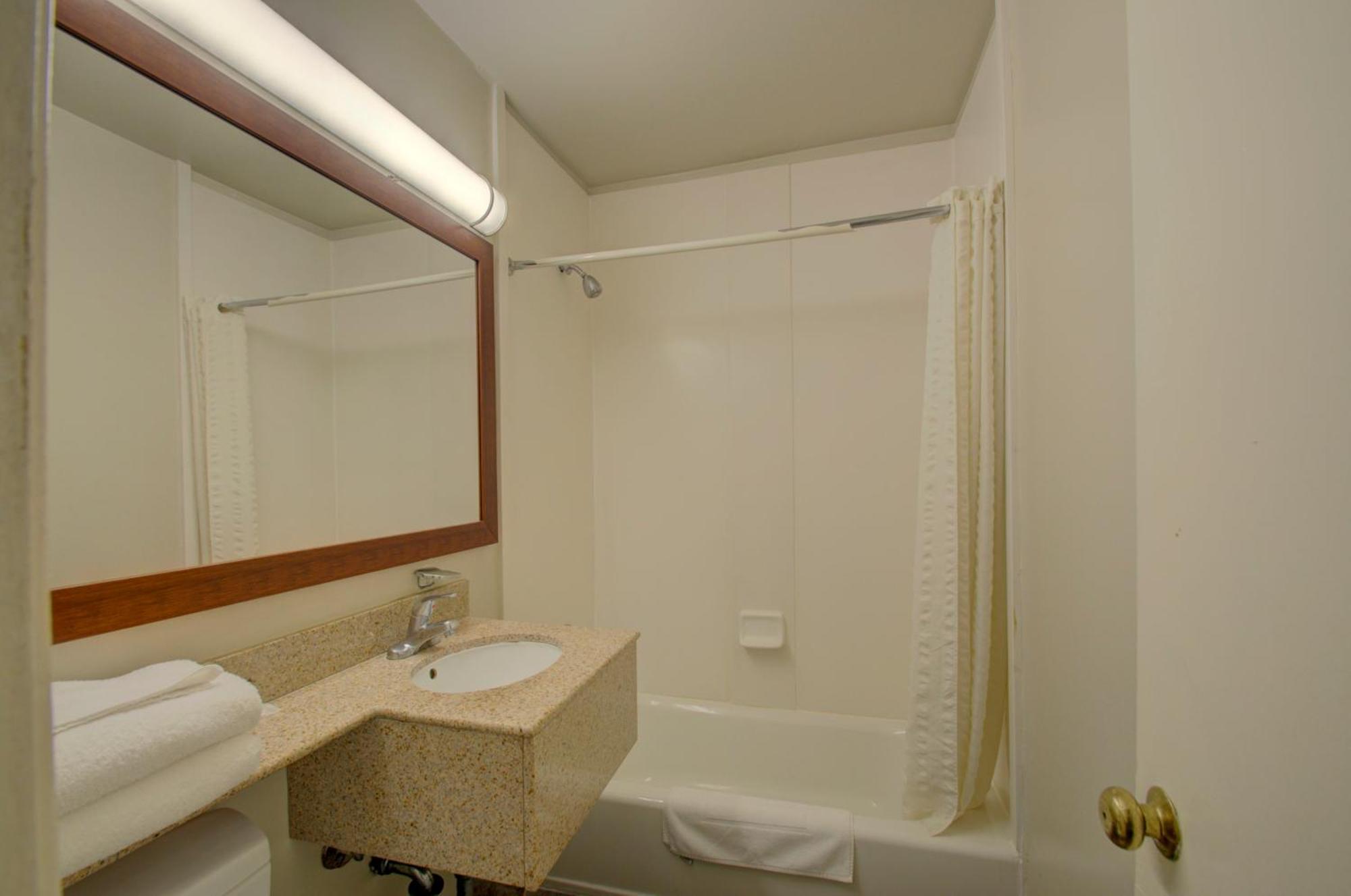 Budget Inn Falls Church Kültér fotó